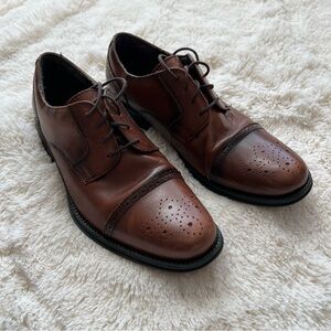 Chaps Men’s Brown Leather Cap Toe Oxford Shoes